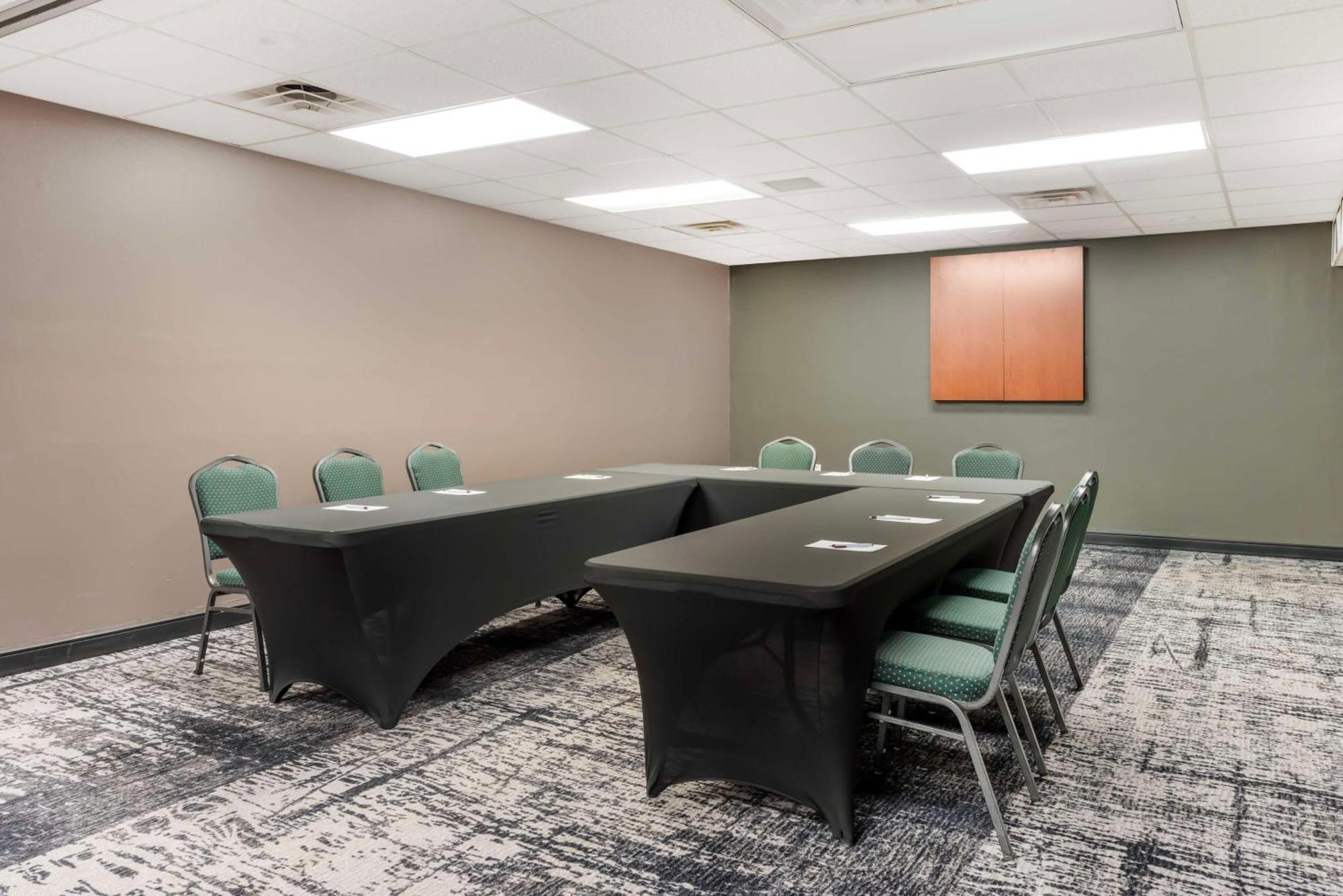 Western Conference Center Eau Claire